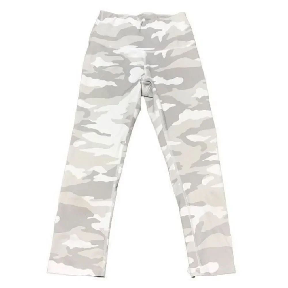 Layer 8 White and gray leggings size XS. A258